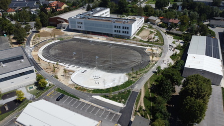 Izgradnja novih zunanjih športnih površin pri OŠ Frana Albrehta in OŠ Toma Brejca  (3)